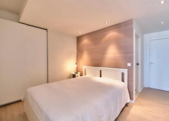 Lecomte - The Shoreline Collection 16 * Ostende